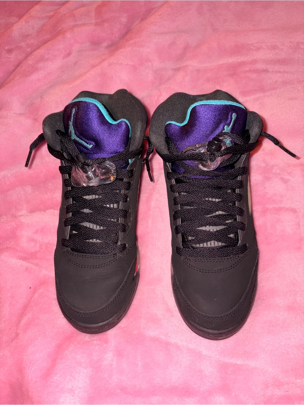 Jordan Black Shoe Box with Red Jumpman Detail